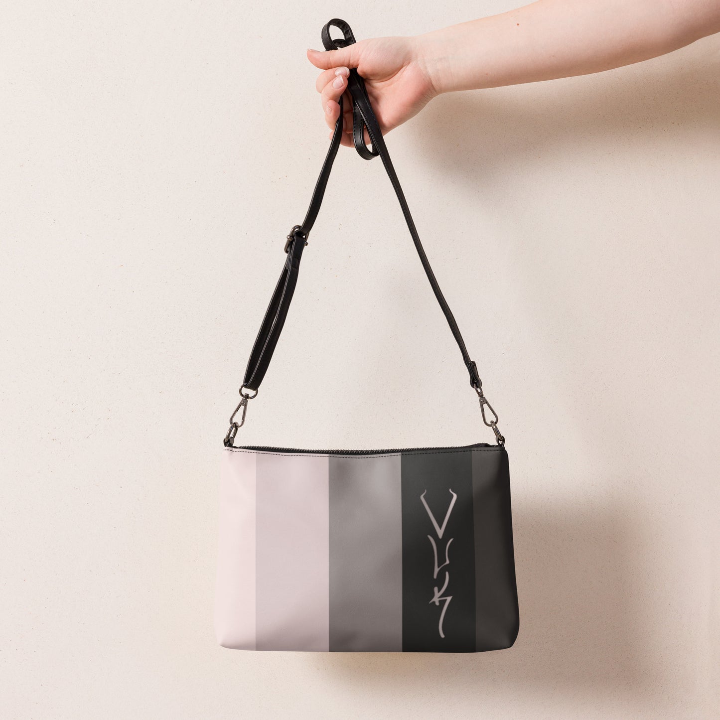 Vuk Color Block Crossbody bag